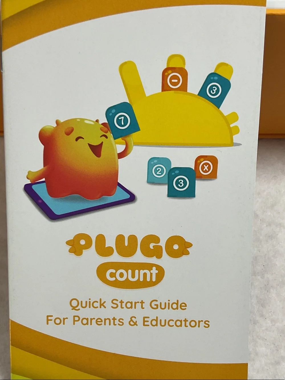 Plugo Count Hands-on Math Kit by PlayShifu